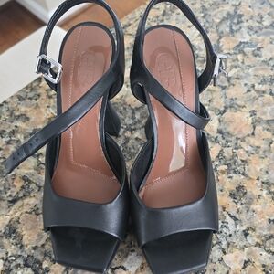 Gianni Bini Black Leather Slingback Heeled Sandals